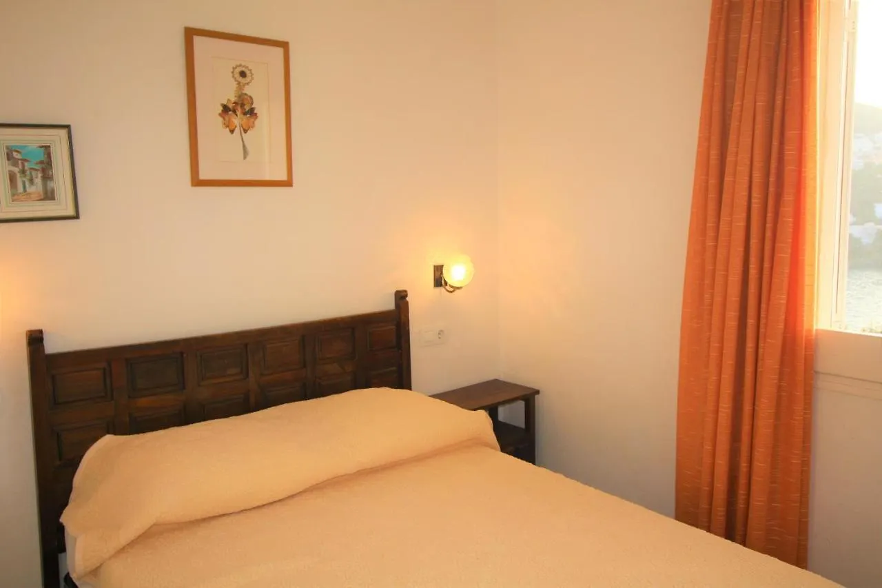 Global Immo 3254 Montemar Apartment Roses Spain